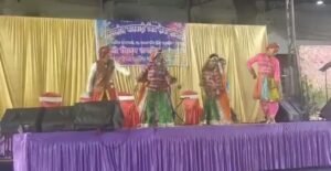 राजकुमार का हुआ सम्मान- होली मिलन समारोह में शामिल हुए अंतरराष्ट्रीय अग्रवाल सम्मेलन के अध्यक्ष राजकुमार मित्तल,आसनसोल की मारवाड़ी मित्र सेवा समिति ने किया था कार्यक्रम, राजकुमार ने कहा- होली का पर्व आपसी भाईचारे एवं सौहार्द्र का प्रतीक, समिति के सदस्यों को अध्यक्ष राजकुमार ने दिया प्रथम अग्र अलंकरण का न्यौता kshititech