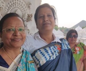 अरुणा हुई सम्मानित-अखिल भारतीय मारवाड़ी महिला सम्मेलन के तीन दिवसीय राष्ट्रीय अधिवेशन में सम्मानित हुई शक्ति शाखा अध्यक्ष अरुणा अग्रवाल,अलग-अलग सात पुरस्कारो से नवाजी गई, तो वहीं शाखा को भी सक्रियता के लिए मिला सम्मान,पारसनाथ में आयोजित था तीन दिवसीय अधिवेशन,अरुणा ने कहा- यह सम्मान मेरी बहनों को समर्पित अरुणा हुई सम्मानित-अखिल भारतीय मारवाड़ी महिला सम्मेलन के तीन दिवसीय राष्ट्रीय अधिवेशन में सम्मानित हुई शक्ति शाखा अध्यक्ष अरुणा अग्रवाल,अलग-अलग सात पुरस्कारो से नवाजी गई, तो वहीं शाखा को भी सक्रियता के लिए मिला सम्मान,पारसनाथ में आयोजित था तीन दिवसीय अधिवेशन,अरुणा ने कहा- यह सम्मान मेरी बहनों को समर्पित kshititech