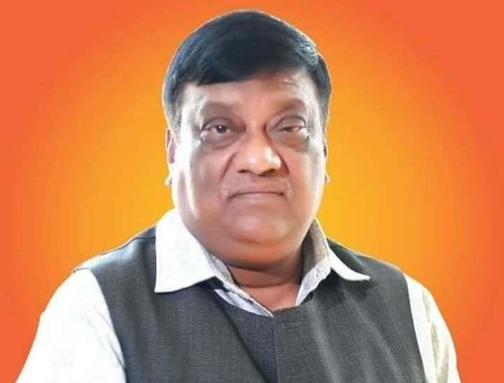 पूर्व नेता प्रतिपक्ष नारायण चंदेल का राज्य के पूर्व मुख्यमंत्री भूपेश बघेल पर जुबानी हमला- चंदेल ने कहा खुद की पार्टी के कार्यकर्ताओं की आवाज दबाने में बघेल ने नहीं रखी कोई कसर बाकी, लोकतंत्र की दुहाई देने वाले पूर्व मुख्यमंत्री का काला सच हुआ उजागर, पूर्व सीएम के खिलाफ आवाज उठाने वाले सुरेंद्र दाऊ को दी गई पुलिस सुरक्षा, भाजपा का होली मिलन समारोह 26 मार्च को जांजगीर में kshititech