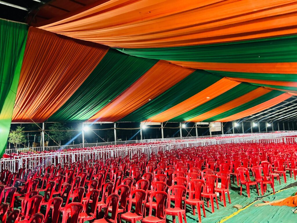 मोदी की विजय संकल्प- शंखनाद रैली के लिए तैयार हो रहा शक्ति का सभा स्थल,संयोजक ओपी चौधरी एवं लोकसभा प्रभारी गौरीशंकर सहित भाजपा नेताओं ने 21 अप्रैल की रात्रि किया सभा स्थल का निरीक्षण मोदी की विजय संकल्प- शंखनाद रैली के लिए तैयार हो रहा शक्ति का सभा स्थल,संयोजक ओपी चौधरी एवं लोकसभा प्रभारी गौरीशंकर सहित भाजपा नेताओं ने 21 अप्रैल की रात्रि किया सभा स्थल का निरीक्षण kshititech
