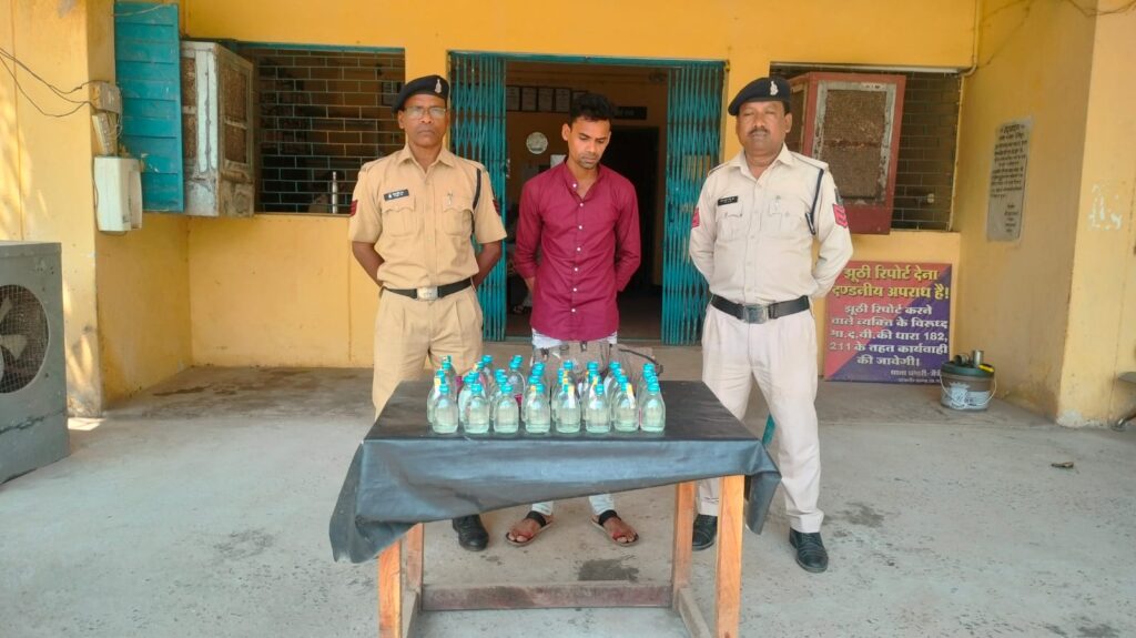 जैजैपुर पुलिस की बड़ी कार्रवाई- भारी मात्रा में जप्त की अवैध देशी शराब, एसपी अंकिता के निर्देशन में थाना प्रभारी ललित चंद्रा की कार्रवाई,TI ललित ने कहा- नहीं बक्शे जायेंगे अवैध धंधा करने वाले कारोबारी जैजैपुर पुलिस की बड़ी कार्रवाई- भारी मात्रा में जप्त की अवैध देशी शराब, एसपी अंकिता के निर्देशन में थाना प्रभारी ललित चंद्रा की कार्रवाई,TI ललित ने कहा- नहीं बक्शे जायेंगे अवैध धंधा करने वाले कारोबारी kshititech