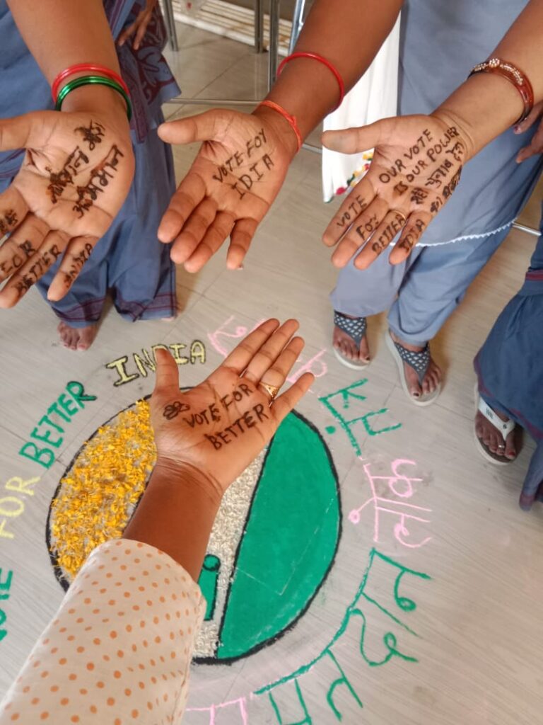 शक्ति जिले में लोकसभा चुनाव के लिए मतदान दल हो रहे तैयार,आईएएस कलेक्टर टोपनो के मार्गदर्शन में चुनावी कार्य जोरों से, सभी जुटे लोकतंत्र के महापर्व को सफल बनाने में शक्ति जिले में लोकसभा चुनाव के लिए मतदान दल हो रहे तैयार,आईएएस कलेक्टर टोपनो के मार्गदर्शन में चुनावी कार्य जोरों से, सभी जुटे लोकतंत्र के महापर्व को सफल बनाने में kshititech