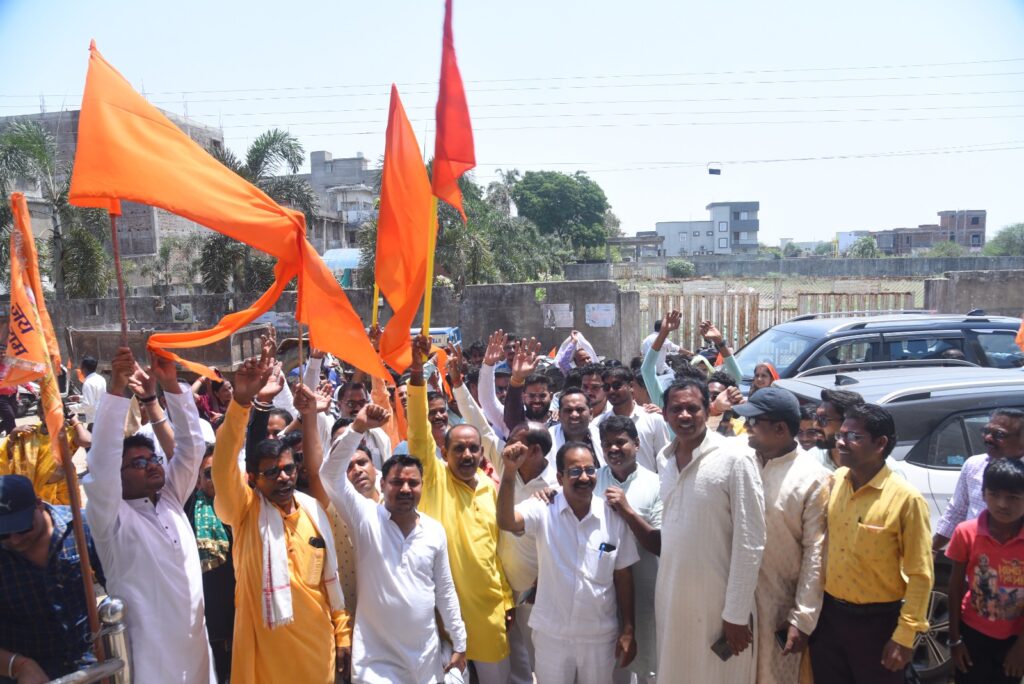 शक्ति नगर साहू संघ ने भक्त माता कर्मा जयंती पर निकाली भव्य बाइक रैली, समाज के युवाओं का उमड़ पड़ा उत्साह, श्री राधा कृष्ण मंदिर में हुआ माता कर्मा जयंती का आयोजन, नगर साहू संघ के योगेश साहू ने दी जानकारी, सामाजिक एकता का संकल्प लिया समाज बंधुओ ने,पहली बार दिखा ऐसा उत्साह शक्ति नगर साहू संघ ने भक्त माता कर्मा जयंती पर निकाली भव्य बाइक रैली, समाज के युवाओं का उमड़ पड़ा उत्साह, श्री राधा कृष्ण मंदिर में हुआ माता कर्मा जयंती का आयोजन, नगर साहू संघ के योगेश साहू ने दी जानकारी, सामाजिक एकता का संकल्प लिया समाज बंधुओ ने,पहली बार दिखा ऐसा उत्साह kshititech
