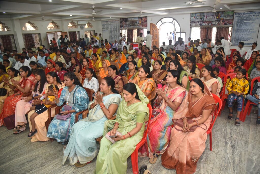 शक्ति नगर साहू संघ ने भक्त माता कर्मा जयंती पर निकाली भव्य बाइक रैली, समाज के युवाओं का उमड़ पड़ा उत्साह, श्री राधा कृष्ण मंदिर में हुआ माता कर्मा जयंती का आयोजन, नगर साहू संघ के योगेश साहू ने दी जानकारी, सामाजिक एकता का संकल्प लिया समाज बंधुओ ने,पहली बार दिखा ऐसा उत्साह शक्ति नगर साहू संघ ने भक्त माता कर्मा जयंती पर निकाली भव्य बाइक रैली, समाज के युवाओं का उमड़ पड़ा उत्साह, श्री राधा कृष्ण मंदिर में हुआ माता कर्मा जयंती का आयोजन, नगर साहू संघ के योगेश साहू ने दी जानकारी, सामाजिक एकता का संकल्प लिया समाज बंधुओ ने,पहली बार दिखा ऐसा उत्साह kshititech