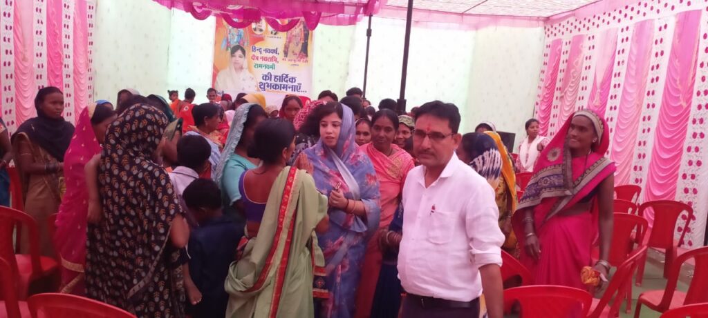 लोकसभा चुनाव को लेकर अड़भार शहर में हुआ महिला सम्मेलन का आयोजन, संयोगिता ने कहा- मोदी जी के नेतृत्व में ही देश बनेगा विकसित राष्ट्र,BJP प्रत्याशी कमलेश जांगड़े ने किया 8 अप्रैल को मतदाताओं से जनसंपर्क, पूर्व विधायक डॉ खिलावन साहू भी कर रहे कमलेश के साथ घर-घर मतदाताओं से संपर्क लोकसभा चुनाव को लेकर अड़भार शहर में हुआ महिला सम्मेलन का आयोजन, संयोगिता ने कहा- मोदी जी के नेतृत्व में ही देश बनेगा विकसित राष्ट्र,BJP प्रत्याशी कमलेश जांगड़े ने किया 8 अप्रैल को मतदाताओं से जनसंपर्क, पूर्व विधायक डॉ खिलावन साहू भी कर रहे कमलेश के साथ घर-घर मतदाताओं से संपर्क kshititech