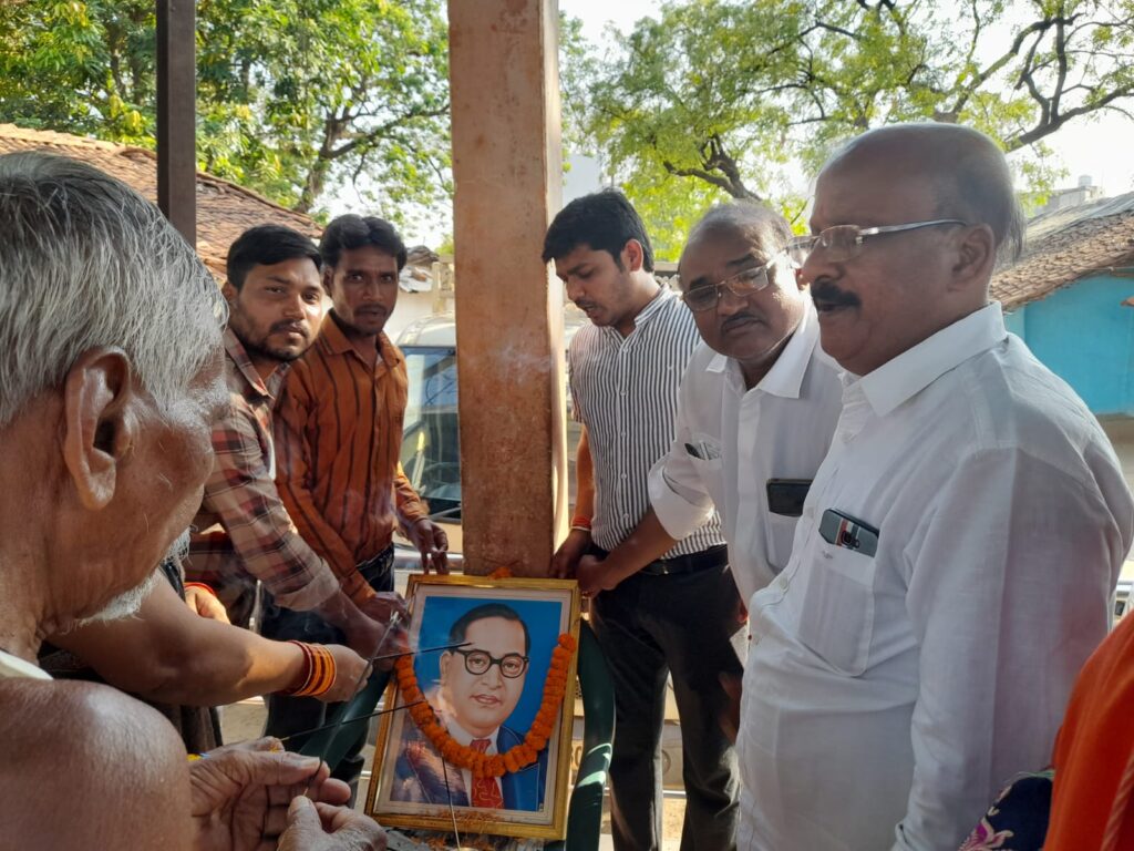 बाबा साहेब अंबेडकर की जयंती पर भाजपा नगर मंडल शक्ति ने किया जयंती का आयोजन, पूर्व मंडल अध्यक्ष भवानी तिवारी ने कहा- बाबा साहेब के बनाये संविधान के नीचे हम सभी विकसित भारत बनाने की ओर अग्रसर, शक्ति जिले में भी बाबा साहब की जयंती पर याद किया भाजपाइयों ने बाबा साहेब अंबेडकर की जयंती पर भाजपा नगर मंडल शक्ति ने किया जयंती का आयोजन, पूर्व मंडल अध्यक्ष भवानी तिवारी ने कहा- बाबा साहेब के बनाये संविधान के नीचे हम सभी विकसित भारत बनाने की ओर अग्रसर, शक्ति जिले में भी बाबा साहब की जयंती पर याद किया भाजपाइयों ने kshititech