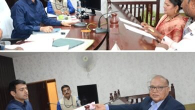 सांसद बनने की होड़- जांजगीर का सांसद बनने 11 नेताओं ने खरीदे नामांकन फार्म, दो नेताओं ने जमा भी कर दिया अपना विद्या ने भी भराबअपना नामांकन,सक्ति जिले में कलेक्टर आईएएस अमृत टोपनो के मार्गदर्शन में चल रहा मतदाता जागरूकता अभियान kshititech