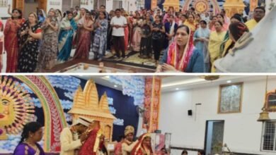 दादी के दरबार में विवाह बंधन में बंधे जोड़े-चाम्पा के नारायणी धाम दादी मंदिर में 19 अप्रैल को संपन्न हुआ तो दो निर्धन कन्याओं का सामूहिक विवाह,बाराद्वार शहर की बहनों एवं नारायणी धाम सेवा समिति परिवार के सहयोग से किया गया विवाह का कार्यक्रम,चाम्पा का श्री नारायणी धाम दादी जी की आस्था के बड़े केंद्र के साथ ही वैवाहिक एवं मांगलिक आयोजनों के लिए भी है व्यवस्थित दादी के दरबार में विवाह बंधन में बंधे जोड़े-चाम्पा के नारायणी धाम दादी मंदिर में 19 अप्रैल को संपन्न हुआ तो दो निर्धन कन्याओं का सामूहिक विवाह,बाराद्वार शहर की बहनों एवं नारायणी धाम सेवा समिति परिवार के सहयोग से किया गया विवाह का कार्यक्रम,चाम्पा का श्री नारायणी धाम दादी जी की आस्था के बड़े केंद्र के साथ ही वैवाहिक एवं मांगलिक आयोजनों के लिए भी है व्यवस्थित kshititech