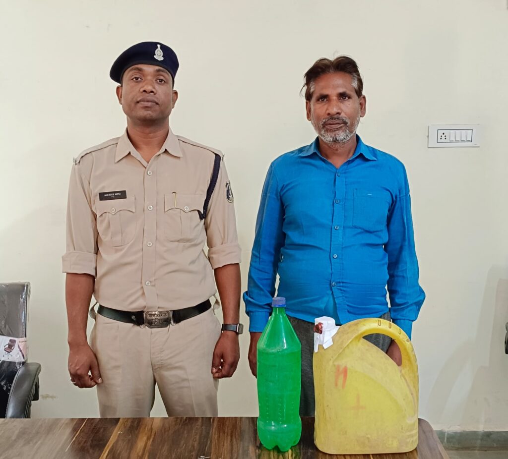 शक्ति जिले में आबकारी मामलों की कायमी में हुआ रिकॉर्ड दर्ज- मालखरौदा पुलिस की आबकारी एक्ट के तहत कार्रवाई, एसपी अंकिता के निर्देशन में जिले में आबकारी के मामलो में तेजी से हुई कारवाई, सर्वाधिक मामले अवैध शराब के शक्ति जिले में आबकारी मामलों की कायमी में हुआ रिकॉर्ड दर्ज- मालखरौदा पुलिस की आबकारी एक्ट के तहत कार्रवाई, एसपी अंकिता के निर्देशन में जिले में आबकारी के मामलो में तेजी से हुई कारवाई, सर्वाधिक मामले अवैध शराब के kshititech