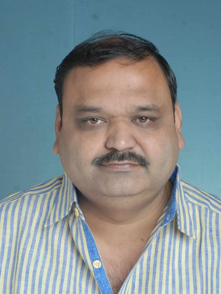 श्री अग्रसेन कन्या महाविद्यालय की नवीन कार्यकारिणी गठित, सुनील जैन (टोनी) अध्यक्ष, पवन अग्रवाल सचिव बने, अग्रवाल सभा कोरबा के अध्यक्ष राजेंद्र अग्रवाल ने करी नियुक्ति, कोरबा के प्रतिष्ठित महाविद्यालयो में एक है अग्रसेन कन्या महाविद्यालय kshititech