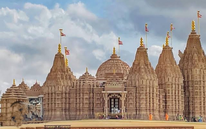 72 सदस्यों के साथ दुबई की यात्रा पर रवाना हुआ छत्तीसगढ़ प्रांतीय अग्रवाल संगठन का प्रतिनिधिमंडल, आबू धाबी में नवनिर्मित मंदिर के दर्शन के साथ ही दुबई में होगा अग्रवाल समाज का बड़ा सेमिनार, बिलासपुर के राजेंद्र राजू के संयोजन में दूसरी बार रवाना हुआ है प्रतिनिधि मंडल 72 सदस्यों के साथ दुबई की यात्रा पर रवाना हुआ छत्तीसगढ़ प्रांतीय अग्रवाल संगठन का प्रतिनिधिमंडल, आबू धाबी में नवनिर्मित मंदिर के दर्शन के साथ ही दुबई में होगा अग्रवाल समाज का बड़ा सेमिनार, बिलासपुर के राजेंद्र राजू के संयोजन में दूसरी बार रवाना हुआ है प्रतिनिधि मंडल kshititech