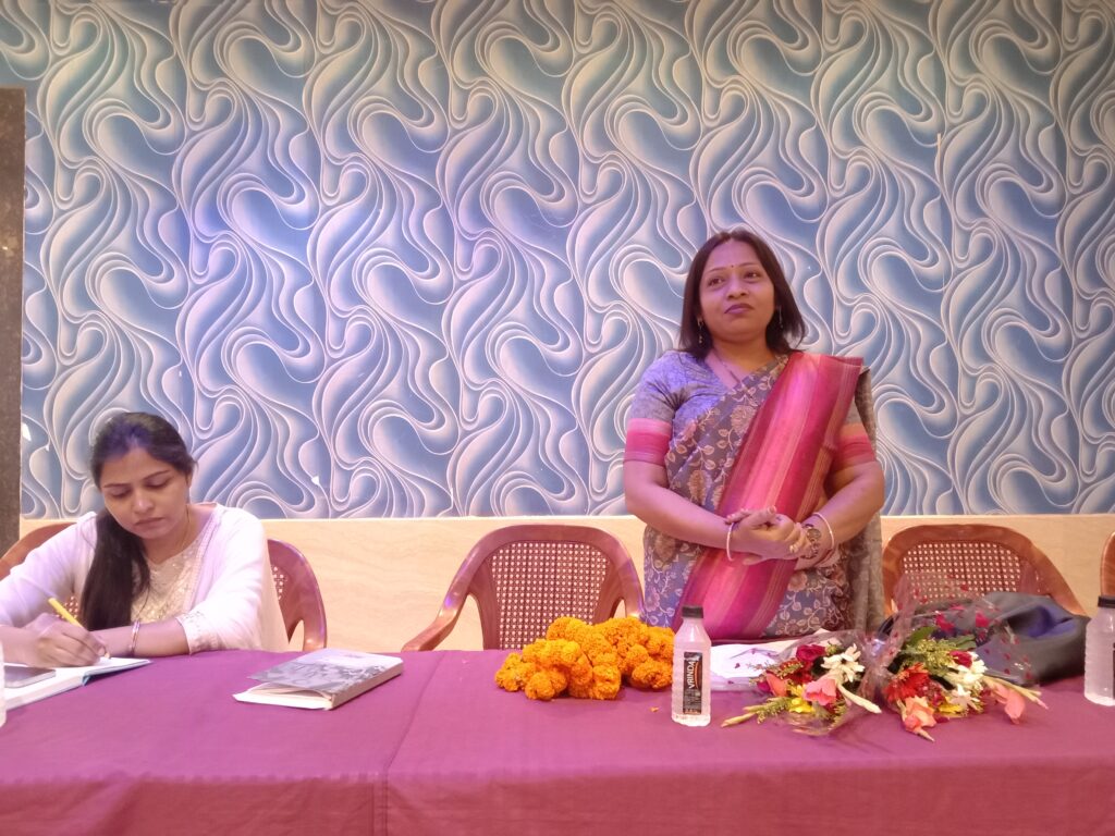 जीएसटी को लेकर शक्ति में हुई व्यापारियों की कार्यशाला, डिप्टी कमिश्नर राखी अग्रवाल ने कहा- व्यापारी समय पर भरे जीएसटी रिटर्न, व्यापारियों की सुविधाओं के लिए ही शासन ने जीएसटी में किए हैं सरल प्रावधान, चैंबर ऑफ़ कॉमर्स ने किया था आयोजन जीएसटी को लेकर शक्ति में हुई व्यापारियों की कार्यशाला, डिप्टी कमिश्नर राखी अग्रवाल ने कहा- व्यापारी समय पर भरे जीएसटी रिटर्न, व्यापारियों की सुविधाओं के लिए ही शासन ने जीएसटी में किए हैं सरल प्रावधान, चैंबर ऑफ़ कॉमर्स ने किया था आयोजन kshititech