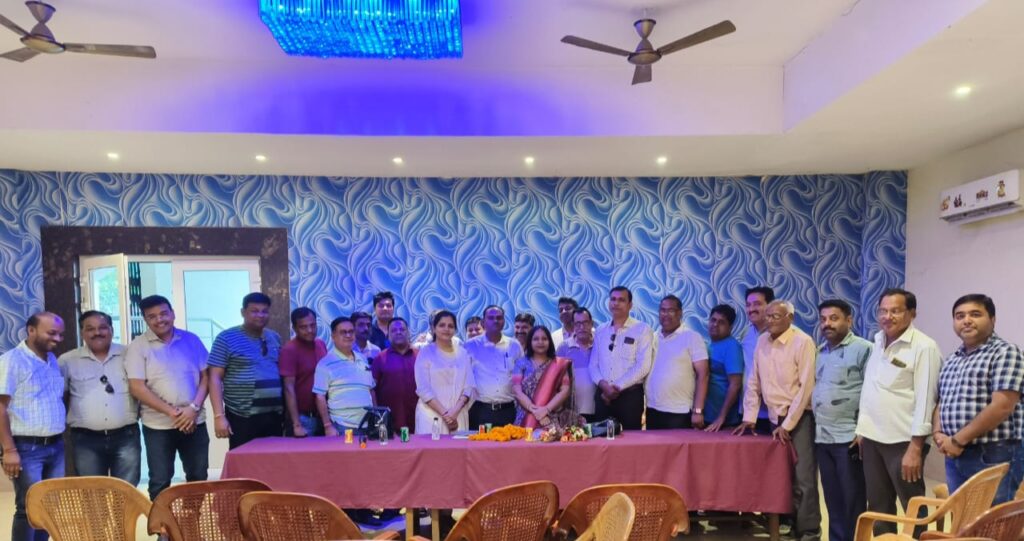 जीएसटी को लेकर शक्ति में हुई व्यापारियों की कार्यशाला, डिप्टी कमिश्नर राखी अग्रवाल ने कहा- व्यापारी समय पर भरे जीएसटी रिटर्न, व्यापारियों की सुविधाओं के लिए ही शासन ने जीएसटी में किए हैं सरल प्रावधान, चैंबर ऑफ़ कॉमर्स ने किया था आयोजन जीएसटी को लेकर शक्ति में हुई व्यापारियों की कार्यशाला, डिप्टी कमिश्नर राखी अग्रवाल ने कहा- व्यापारी समय पर भरे जीएसटी रिटर्न, व्यापारियों की सुविधाओं के लिए ही शासन ने जीएसटी में किए हैं सरल प्रावधान, चैंबर ऑफ़ कॉमर्स ने किया था आयोजन kshititech