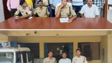 5 लाख की करी ठगी, 50 लोगों से कर चुका था ठगी, शक्ति पुलिस की सक्रियता से शातिर ठग चढ़ा पुलिस के हत्थे,शहर में आफिस खोलकर लोगों को शेयर मार्केट एवं अन्य लालच देकर लगा रहा था चुना, SP अंकिता के निर्देशन में एसडीओ पुलिस मनीष कुंवर एवं शक्ति थाना टीआई विवेक शर्मा की सजगता, अवैध शराब के आरोपी हुए गिरफ्तार kshititech