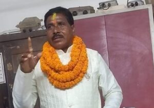 लाइनमैन का रिटायरमेंट-विद्युत विभाग शक्ति के लाइनमैन लाखनलाल हुए सेवानिवृत्ति,सेवानिवृत्ति पर विद्युत मंडल कार्यालय में हुआ विदाई समारोह का आयोजन, दशकों तक लाखन लाल ने दी अपनी सेवाएं, विद्युत मंडल अधिकारियों ने लखन लाल की सेवाओं के लिए किया उनका आभार व्यक्त लाइनमैन का रिटायरमेंट-विद्युत विभाग शक्ति के लाइनमैन लाखनलाल हुए सेवानिवृत्ति,सेवानिवृत्ति पर विद्युत मंडल कार्यालय में हुआ विदाई समारोह का आयोजन, दशकों तक लाखन लाल ने दी अपनी सेवाएं, विद्युत मंडल अधिकारियों ने लखन लाल की सेवाओं के लिए किया उनका आभार व्यक्त kshititech