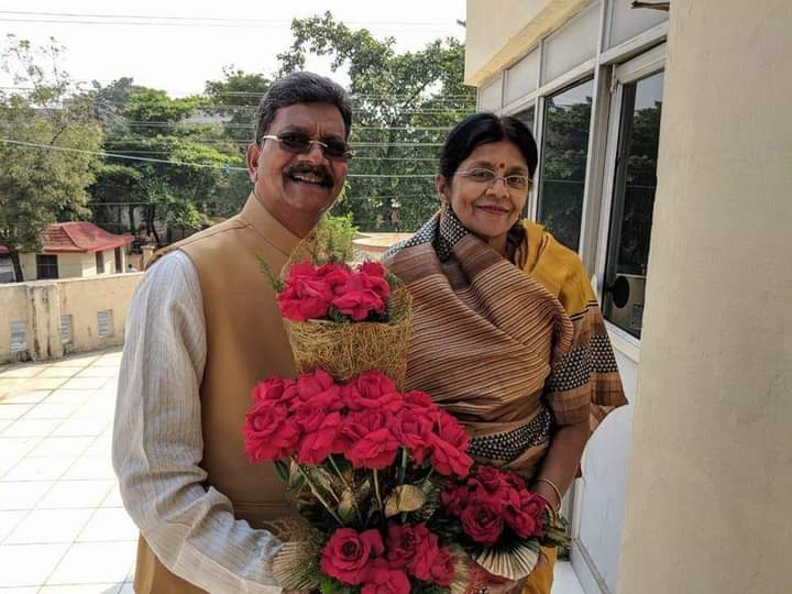 कांग्रेस की गौरव- ज्योत्सना महंत ने किया लोकसभा चुनाव में मिली जीत पर कांग्रेस कार्यकर्ताओं का आभार व्यक्त- जिला कांग्रेस कमेटी के कोषाध्यक्ष एवं पूर्व नगर पालिका अध्यक्ष नरेश गेवाड़ीन तथा कांग्रेस नेत्री रीना ने भी दी सांसद बनने पर बधाई, लगातार दूसरी बार सांसद चुनी गई ज्योत्सना कांग्रेस की गौरव- ज्योत्सना महंत ने किया लोकसभा चुनाव में मिली जीत पर कांग्रेस कार्यकर्ताओं का आभार व्यक्त- जिला कांग्रेस कमेटी के कोषाध्यक्ष एवं पूर्व नगर पालिका अध्यक्ष नरेश गेवाड़ीन तथा कांग्रेस नेत्री रीना ने भी दी सांसद बनने पर बधाई, लगातार दूसरी बार सांसद चुनी गई ज्योत्सना kshititech
