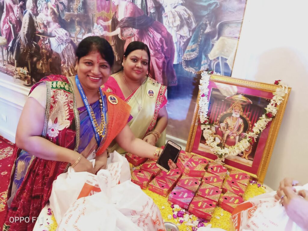 चलो कोलकाता- चलो कोलकाता- अलंकरण समारोह कोलकाता में कल-देश- विदेश के विभिन्न स्थानों से समाज बंधु पहुंचने लगे कोलकाता, 8 जून को अंतर्राष्ट्रीय अग्रवाल सम्मेलन द्वारा होगा अग्र अलंकरण समारोह, 7 जून को तैयारीयो को लेकर चला बैठकों का दौर, अग्रवाल समाज की 32 विभूतियों का होगा सम्मान चलो कोलकाता- चलो कोलकाता- अलंकरण समारोह कोलकाता में कल-देश- विदेश के विभिन्न स्थानों से समाज बंधु पहुंचने लगे कोलकाता, 8 जून को अंतर्राष्ट्रीय अग्रवाल सम्मेलन द्वारा होगा अग्र अलंकरण समारोह, 7 जून को तैयारीयो को लेकर चला बैठकों का दौर, अग्रवाल समाज की 32 विभूतियों का होगा सम्मान kshititech