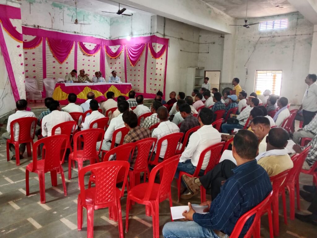 नए शिक्षा सत्र की शक्ति जिले में तैयारीयो को लेकर शिक्षा विभाग सक्रिय- संयुक्त संचालक एवं शक्ति कलेक्टर के निर्देश पर जिले के शिक्षा विभाग ने शाला प्रवेश उत्सव को लेकर विकासखंड वार चालू की बैठके, 18 जून से पूरे जिले में मनाया जाएगा शाला प्रवेश उत्सव,DEO एन. के. चंद्रा के निर्देशन में चल रही बैठकर नए शिक्षा सत्र की शक्ति जिले में तैयारीयो को लेकर शिक्षा विभाग सक्रिय- संयुक्त संचालक एवं शक्ति कलेक्टर के निर्देश पर जिले के शिक्षा विभाग ने शाला प्रवेश उत्सव को लेकर विकासखंड वार चालू की बैठके, 18 जून से पूरे जिले में मनाया जाएगा शाला प्रवेश उत्सव,DEO एन. के. चंद्रा के निर्देशन में चल रही बैठकर kshititech