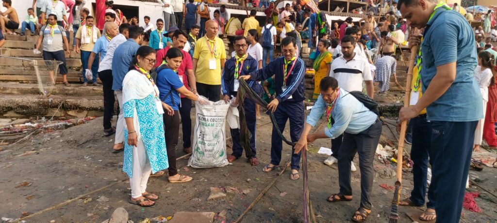 शक्ति जिले की स्काउट सचिव कमला दपी गबेल पहुंची बनारस, भारत स्काउट गाइड के ट्रेनर मीट में हुई शामिल, 8 से 12 जून तक आयोजित था कार्यक्रम, राज्य मुख्य आयुक्त सोमनाथ यादव के नेतृत्व में गई थी स्काउट की टीम शक्ति जिले की स्काउट सचिव कमला दपी गबेल पहुंची बनारस, भारत स्काउट गाइड के ट्रेनर मीट में हुई शामिल, 8 से 12 जून तक आयोजित था कार्यक्रम, राज्य मुख्य आयुक्त सोमनाथ यादव के नेतृत्व में गई थी स्काउट की टीम kshititech