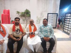 शक्ति की जनता का धन्यवाद- शक्ति जिले में भाजपा सांसद की निकली आभार रैली, शहर में निकली रैली का जगह-जगह विभिन्न संगठनों ने किया स्वागत,जिला सराफा एसोसिएशन शक्ति ने नवनिर्वाचित सांसद को दी बधाई, सर्राफा एसोसिएशन के अध्यक्ष के निवास पर आयोजित था स्वागत कार्यक्रम शक्ति की जनता का धन्यवाद- शक्ति जिले में भाजपा सांसद की निकली आभार रैली, शहर में निकली रैली का जगह-जगह विभिन्न संगठनों ने किया स्वागत,जिला सराफा एसोसिएशन शक्ति ने नवनिर्वाचित सांसद को दी बधाई, सर्राफा एसोसिएशन के अध्यक्ष के निवास पर आयोजित था स्वागत कार्यक्रम kshititech