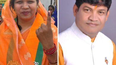 महंत के गढ़ में भाजपा को मिली 18452 वोटो की जीत में पार्टी कार्यकर्ताओं के साथ ही अहम भूमिका निभाई पूर्व विधायक डॉक्टर खिलावन साहु ने, नवनिर्वाचित सांसद कमलेश जांगड़े के राजनैतिक रूप से मार्गदर्शक एवं प्रेरणा स्रोत की भूमिका में रहे हैं खिलावन, डॉ खिलावन के विधायक रहते हुए भाजपा की सक्रिय राजनीति में कदम रखा था कमलेश जांगड़े ने महंत के गढ़ में भाजपा को मिली 18452 वोटो की जीत में पार्टी कार्यकर्ताओं के साथ ही अहम भूमिका निभाई पूर्व विधायक डॉक्टर खिलावन साहु ने, नवनिर्वाचित सांसद कमलेश जांगड़े के राजनैतिक रूप से मार्गदर्शक एवं प्रेरणा स्रोत की भूमिका में रहे हैं खिलावन, डॉ खिलावन के विधायक रहते हुए भाजपा की सक्रिय राजनीति में कदम रखा था कमलेश जांगड़े ने kshititech