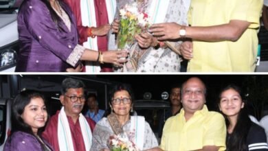 सांसद चुनाव में ऐतिहासिक जीत दर्ज करने के बाद महंत दंपति को बधाई देने कोरबा पहुंची शक्ति की गेवाडीन दंपति, नरेश- रीना ने कहा- हम सबके लिए आपकी जीत है गौरवशाली, महंत दंपति ने भी आत्मीयता के साथ गेवाडीन दंपति का किया आभार व्यक्त kshititech