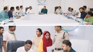 शक्ति जिले की प्रशासनिक खबरें एक साथ- शक्ति कलेक्टर टोपनों ने ली TL की मीटिंग, अधिकारियों को दिए योजनाओं के क्रियान्वन के सख्त निर्देश,जन दर्शन में सुनी कलेक्टर ने समस्याएं, जिला सड़क सुरक्षा समिति की संपन्न हुई बैठक, विद्युत विभाग की लापरवाही पर कलेक्टर ने करी नाराजगी व्यक्त शक्ति जिले की प्रशासनिक खबरें एक साथ- शक्ति कलेक्टर टोपनों ने ली TL की मीटिंग, अधिकारियों को दिए योजनाओं के क्रियान्वन के सख्त निर्देश,जन दर्शन में सुनी कलेक्टर ने समस्याएं, जिला सड़क सुरक्षा समिति की संपन्न हुई बैठक, विद्युत विभाग की लापरवाही पर कलेक्टर ने करी नाराजगी व्यक्त kshititech