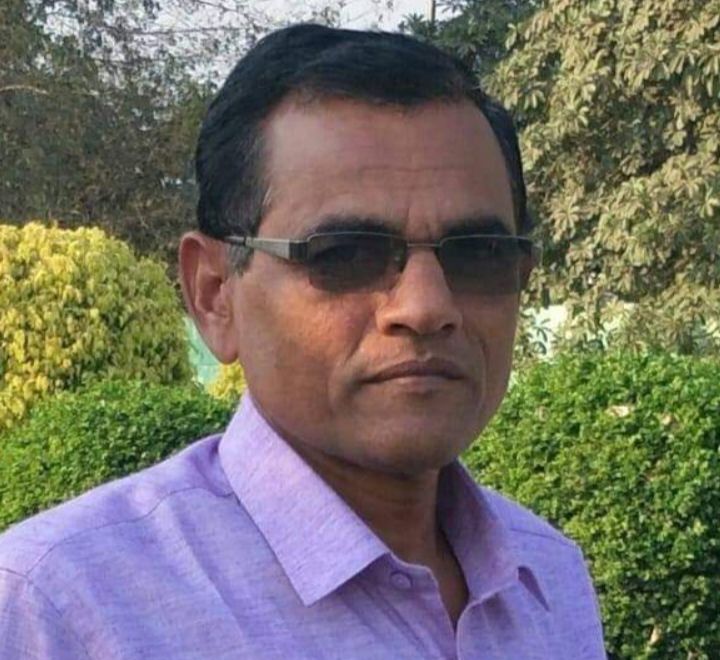 छत्तीसगढ़ माध्यमिक शिक्षा मंडल के नए सदस्य बनाए गए पामगढ़ के चंद्रकांत तिवारी, बृजमोहन समर्थकों में होती है चंद्रकांत की गिनती छत्तीसगढ़ माध्यमिक शिक्षा मंडल के नए सदस्य बनाए गए पामगढ़ के चंद्रकांत तिवारी, बृजमोहन समर्थकों में होती है चंद्रकांत की गिनती kshititech