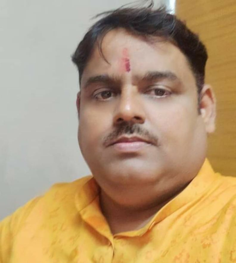 शक्ति जिले में भारतीय सिंधु सभा युवा शाखा का हुआ नवीन गठन, प्रथम जिला अध्यक्ष बनाए गए सुरेश कृपलानी, सचिव की जिम्मेदारी देखेंगे सुनील दरयानी, प्रदेश अध्यक्ष विकास रूपरेला ने करी नियुक्ति, सुरेश ने कहा- जिले में समाज के संगठन को करेंगे मजबूत शक्ति जिले में भारतीय सिंधु सभा युवा शाखा का हुआ नवीन गठन, प्रथम जिला अध्यक्ष बनाए गए सुरेश कृपलानी, सचिव की जिम्मेदारी देखेंगे सुनील दरयानी, प्रदेश अध्यक्ष विकास रूपरेला ने करी नियुक्ति, सुरेश ने कहा- जिले में समाज के संगठन को करेंगे मजबूत kshititech