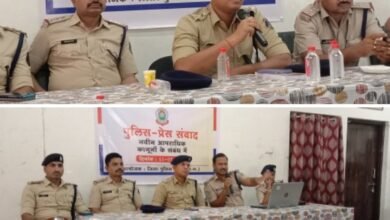 शक्ति जिले की पुलिस का प्रेस से हुआ संवाद, पुलिस ने कहा- नए कानून में हुए काफी बदलाव,मीडिया के माध्यम से लोगों को दे कानून की जानकारी, एसपी अंकिता शर्मा के निर्देशन में एसडीओ पुलिस सहित पुलिस के अधिकारी रहे मौजूद, एसडीओ पुलिस ने कहा- बैंक फ्रॉड में 1930 पर करें डायल एवं दे जानकारी kshititech