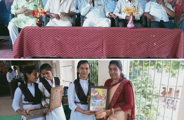 शक्ति के सरस्वती शिशु मंदिर में 22 जुलाई को गुरु पूर्णिमा कार्यक्रम का हुआ आयोजन, शिक्षक वृंद का हुआ सम्मान, विद्यालय के बच्चों ने भी शिक्षक गणों के चरण स्पर्श कर लिया आशीर्वाद, विद्यार्थियों ने गुरु पूर्णिमा पर भाषण एवं गीतों के माध्यम से दी सुंदर प्रस्तुति kshititech