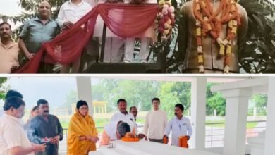 बाबूजी बी डी महंत की पुण्यतिथि पर चरणदास एवं ज्योत्सना ने दी श्रद्धांजलि,महंत ने किया ट्वीट- कहा- नहरो के क्षेत्र में विकास एवं सिंचाई के संसाधनों की दिशा में रहा आपका अमूल्य योगदान, शक्ति सहित जांजगीर-चांपा जिले में कांग्रेस जनों ने दी बिसाहू दास महंत को श्रद्धांजलि kshititech