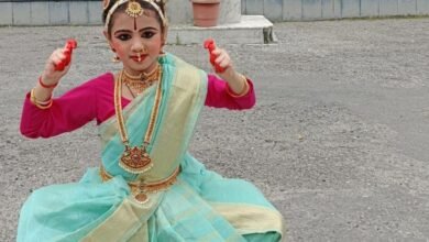 शक्ति शहर में दार्जिलिंग में भी लहराया परचम- शक्ति के जिंदल वर्ल्ड स्कूल की छात्रा प्रिशा अग्रवाल ने दार्जिलिंग में हुई भरतनाट्यम प्रतिस्पर्धा में हासिल किया प्रथम स्थान,विद्यालय के स्वस्तिक गबेल सहित डांस टीचर का भी हुआ विद्यालय प्रबंधन सहित ने भी दी बधाई kshititech