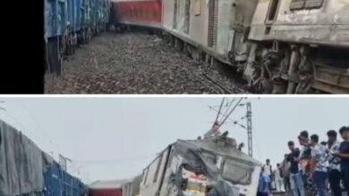 ब्रेकिंग न्यूज़- हावड़ा से मुंबई जाने वाली मेल खड़ी माल गाड़ी से टकराई-सैकड़ो यात्री हुए घायल,अनेको यात्रियों की हुई मौत, 30 जुलाई की तड़के सुबह हुई घटना kshititech