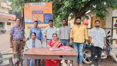 शक्ति शहर में चल रहे जन समस्या निवारण पखवाड़े में हो रहा आम जनता की समस्याओं का त्वरित निराकरण,CMO संजय सिंह के निर्देशन में 30 जुलाई को वार्ड क्रमांक- 3 एवं 4 में हुआ शिविर का आयोजन kshititech