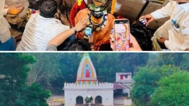 चल कांवडिया तुर्रीधाम- शिव भक्त कावड़ियों का तुर्रीधाम में उमड़ा उत्साह,सावन के दूसरे सोमवार को हजारों शिव भक्तों ने किया जलाभिषेक, बाबा भोलेनाथ का पवित्र स्थल है तुर्रीधाम, कहते हैं बाबा के दर्शन से ही होती है सभी समस्याएं दूर, शासन की उपेक्षाओं से सुविधाओं की कमी झेल रहा तुर्रीधाम चल कांवडिया तुर्रीधाम- शिव भक्त कावड़ियों का तुर्रीधाम में उमड़ा उत्साह,सावन के दूसरे सोमवार को हजारों शिव भक्तों ने किया जलाभिषेक, बाबा भोलेनाथ का पवित्र स्थल है तुर्रीधाम, कहते हैं बाबा के दर्शन से ही होती है सभी समस्याएं दूर, शासन की उपेक्षाओं से सुविधाओं की कमी झेल रहा तुर्रीधाम kshititech