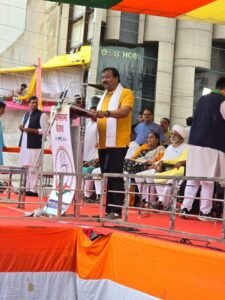 नेता प्रतिपक्ष महंत बरसे भाजपा सरकार पर-कांग्रेस के आवाहन पर हजारों की संख्या में रायपुर पहुंचे विधानसभा घेराव करने कांग्रेसी, नेता प्रतिपक्ष महंत ने कहा- 6 महीने में 273 नक्सली घटनाएं हुई छत्तीसगढ़ में, सरकार की कानून व्यवस्था हो गई बेलगाम नेता प्रतिपक्ष महंत बरसे भाजपा सरकार पर-कांग्रेस के आवाहन पर हजारों की संख्या में रायपुर पहुंचे विधानसभा घेराव करने कांग्रेसी, नेता प्रतिपक्ष महंत ने कहा- 6 महीने में 273 नक्सली घटनाएं हुई छत्तीसगढ़ में, सरकार की कानून व्यवस्था हो गई बेलगाम kshititech