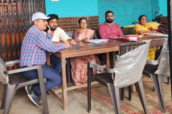 स्थानीय प्रशासन पहुंच रहा आपके द्वार- नगर पालिका शक्ति द्वारा जन समस्या निवारण पखवाड़े का हुआ शुभारंभ,27 जुलाई को शहर के वार्ड-01 एक एवं 02 में लगा शिविर, सीएमओ संजय सिंह रहे मौजूद, विष्णु के सुशासन को गति देने शक्ति शहर में भी हुई शिविरों की शुरुआत स्थानीय प्रशासन पहुंच रहा आपके द्वार- नगर पालिका शक्ति द्वारा जन समस्या निवारण पखवाड़े का हुआ शुभारंभ,27 जुलाई को शहर के वार्ड-01 एक एवं 02 में लगा शिविर, सीएमओ संजय सिंह रहे मौजूद, विष्णु के सुशासन को गति देने शक्ति शहर में भी हुई शिविरों की शुरुआत kshititech
