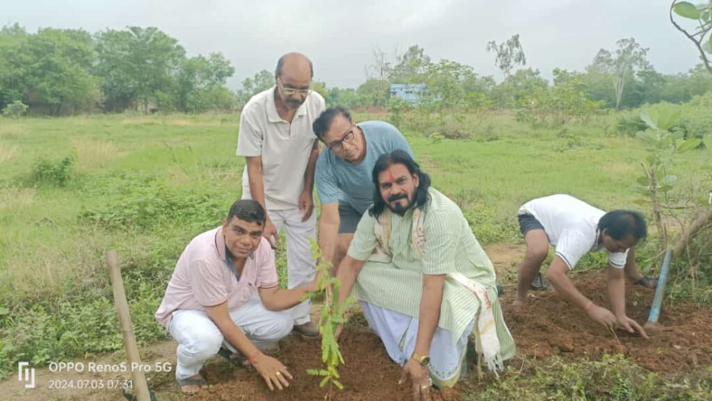 मोदी जी के आवाहन पर लोग वृक्षारोपण के कार्यक्रम को दे रहे गति- शक्ति के सरस्वती शिशु मंदिर के भारत माता परिसर में 3 जुलाई को हुआ एक पेड़ मां के नाम कार्यक्रम, भाजपा द्वारा आयोजित था वृक्षारोपण कार्यक्रम, नेताओं ने कहा- वृक्ष लगाए एवं उसे संरक्षण भी दे मोदी जी के आवाहन पर लोग वृक्षारोपण के कार्यक्रम को दे रहे गति- शक्ति के सरस्वती शिशु मंदिर के भारत माता परिसर में 3 जुलाई को हुआ एक पेड़ मां के नाम कार्यक्रम, भाजपा द्वारा आयोजित था वृक्षारोपण कार्यक्रम, नेताओं ने कहा- वृक्ष लगाए एवं उसे संरक्षण भी दे kshititech