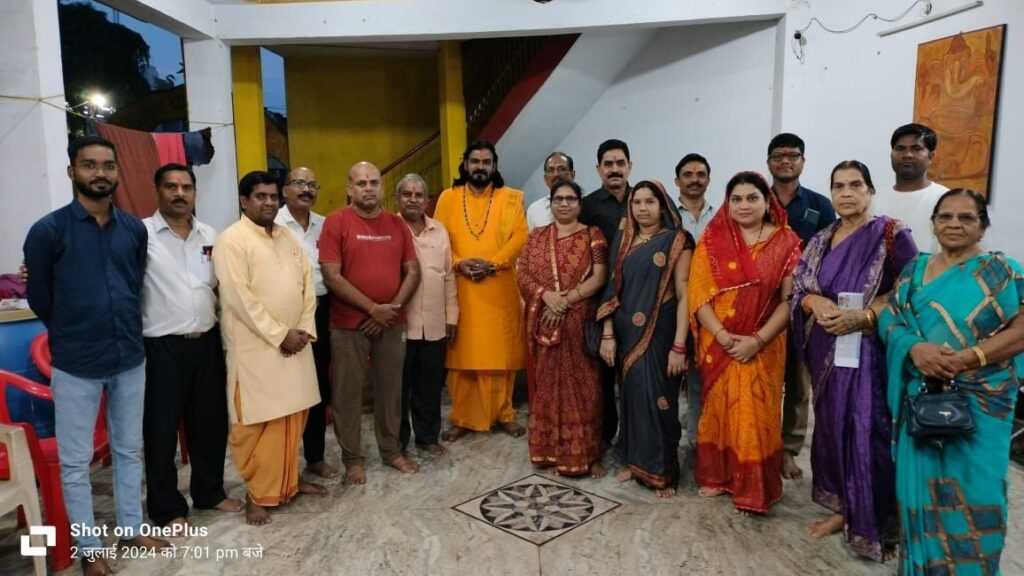 भोलेनाथ की आराधना में लीन होंगे शहर वासी- श्रावणी मास में शक्ति के गायत्री शक्तिपीठ में होगी शिव महापुराण कथा एवं महोत्सव, आयोजन की तैयारीयो को लेकर राजेंद्र जी महाराज के मार्गदर्शन में बैठक संपन्न, 6 जुलाई को तैयारीयो को लेकर होगी दोबारा बैठक भोलेनाथ की आराधना में लीन होंगे शहर वासी- श्रावणी मास में शक्ति के गायत्री शक्तिपीठ में होगी शिव महापुराण कथा एवं महोत्सव, आयोजन की तैयारीयो को लेकर राजेंद्र जी महाराज के मार्गदर्शन में बैठक संपन्न, 6 जुलाई को तैयारीयो को लेकर होगी दोबारा बैठक kshititech