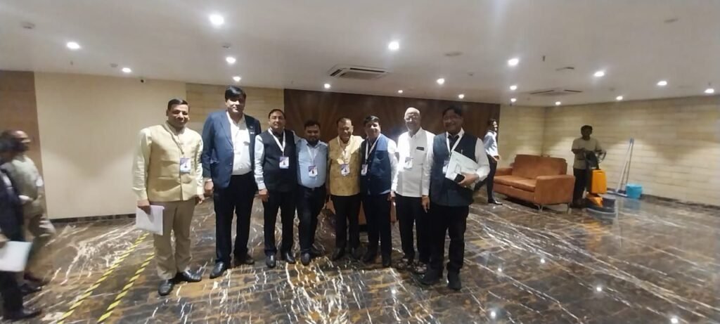 CA मधुसूदन राष्ट्रीय मंच पर हुए सम्मानित- हैदराबाद के राष्ट्रीय मंच पर सम्मानित हुए इनकम टैक्स अपीलीय प्राधिकरण के सदस्य CA मधुसूदन सांवडिया, अखिल भारतीय अग्रवाल संगठन की 21 जुलाई को संपन्न हुई बैठक, राष्ट्रीय उपाध्यक्ष अशोक अग्रवाल ने कहा- बैठक में दिए गए संगठन हित में महत्वपूर्ण निर्णय kshititech