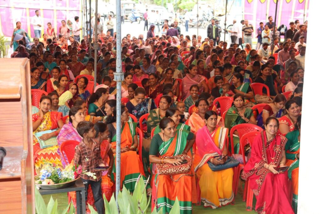 पूर्व विधायक खिलावन ने किया जिला प्रशासन का धन्यवाद- नगरदा में संपन्न हुआ शक्ति जिले का जिला स्तरीय जन समस्या निवारण शिविर, शिविर में पहुंचे पूर्व विधायक डॉक्टर खिलावन साहू ने कहा -विष्णु देव की सुशासन वाली सरकार के कार्यों को गति देने में शिविरों की अहम भूमिका, जिले के कलेक्टर टोपनो भी रहे मौजूद, 48 आवेदनों का मौके पर ही हुआ निराकरण पूर्व विधायक खिलावन ने किया जिला प्रशासन का धन्यवाद- नगरदा में संपन्न हुआ शक्ति जिले का जिला स्तरीय जन समस्या निवारण शिविर, शिविर में पहुंचे पूर्व विधायक डॉक्टर खिलावन साहू ने कहा -विष्णु देव की सुशासन वाली सरकार के कार्यों को गति देने में शिविरों की अहम भूमिका, जिले के कलेक्टर टोपनो भी रहे मौजूद, 48 आवेदनों का मौके पर ही हुआ निराकरण kshititech