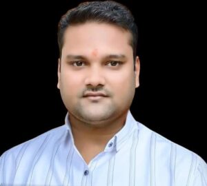 फिर फिसली राहुल की जबान- लोकसभा में राहुल गांधी द्वारा हिंदुओं को हिंसक बताना उनकी ओछी मानसिकता,BJYM नेता अंकित अग्रवाल ने कहा- कांग्रेस सांसद राहुल की योग्यता पार्षद के भी लायक नहीं, प्रधानमंत्री मोदी ने भी राहुल के बयान पर संसद में ही करी की टिप्पणी फिर फिसली राहुल की जबान- लोकसभा में राहुल गांधी द्वारा हिंदुओं को हिंसक बताना उनकी ओछी मानसिकता,BJYM नेता अंकित अग्रवाल ने कहा- कांग्रेस सांसद राहुल की योग्यता पार्षद के भी लायक नहीं, प्रधानमंत्री मोदी ने भी राहुल के बयान पर संसद में ही करी की टिप्पणी kshititech