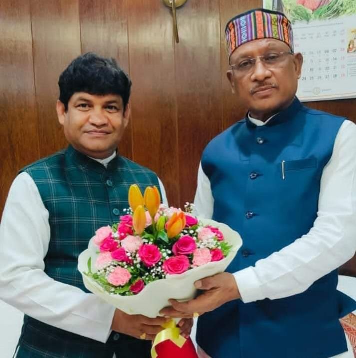 खिलावन भैया की सक्रियता के आभारी है शक्ति क्षेत्रवासी- शक्ति के पूर्व विधायक डॉक्टर खिलावन साहू के प्रयासों से राज्य शासन ने क्षेत्र में दो नए कॉलेजों के भवन निर्माण के लिए भी 10 करोड़ की स्वीकृति, पूर्व विधायक साहू ने जताया मुख्यमंत्री एवं वित्त मंत्री का आभार, पूर्व विधायक खिलावन के प्रयासों से ही शक्ति क्षेत्र में बिछा अरबो रुपए की सड़को का जाल kshititech