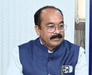 छत्तीसगढ़ सराफा एसोसिएशन का शपथ ग्रहण समारोह 17 जुलाई को रायपुर में- प्रदेश के उपमुख्यमंत्री, सांसद, विधायक रहेंगे मौजूद, नवनिर्वाचित प्रदेश अध्यक्ष कमल सोनी ने दी जानकारी, प्रदेश के विभिन्न शहरों से पहुंचेंगे पदाधिकारी छत्तीसगढ़ सराफा एसोसिएशन का शपथ ग्रहण समारोह 17 जुलाई को रायपुर में- प्रदेश के उपमुख्यमंत्री, सांसद, विधायक रहेंगे मौजूद, नवनिर्वाचित प्रदेश अध्यक्ष कमल सोनी ने दी जानकारी, प्रदेश के विभिन्न शहरों से पहुंचेंगे पदाधिकारी kshititech