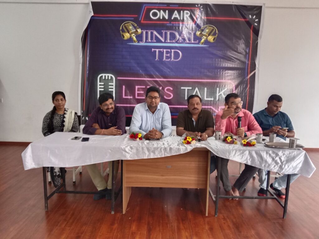 विद्यार्थी, मीडिया संवाद-शक्ति के CBSE जिंदल वर्ल्ड स्कूल में 16 जुलाई को विद्यार्थी हुए मीडिया से रूबरू,स्कूल प्रबंधन ने किया था विद्यार्थी- मीडिया संवाद का आयोजन, स्कूल के बच्चों ने जानी मीडिया की महत्ता, शक्ति जिले का सर्वश्रेष्ठ सीबीएसई स्कूल है जिंदल वर्ल्ड विद्यार्थी, मीडिया संवाद-शक्ति के CBSE जिंदल वर्ल्ड स्कूल में 16 जुलाई को विद्यार्थी हुए मीडिया से रूबरू,स्कूल प्रबंधन ने किया था विद्यार्थी- मीडिया संवाद का आयोजन, स्कूल के बच्चों ने जानी मीडिया की महत्ता, शक्ति जिले का सर्वश्रेष्ठ सीबीएसई स्कूल है जिंदल वर्ल्ड kshititech