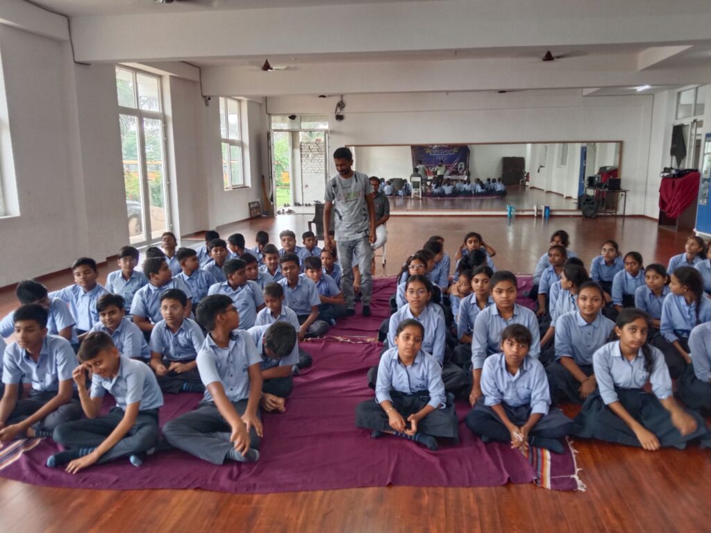 विद्यार्थी, मीडिया संवाद-शक्ति के CBSE जिंदल वर्ल्ड स्कूल में 16 जुलाई को विद्यार्थी हुए मीडिया से रूबरू,स्कूल प्रबंधन ने किया था विद्यार्थी- मीडिया संवाद का आयोजन, स्कूल के बच्चों ने जानी मीडिया की महत्ता, शक्ति जिले का सर्वश्रेष्ठ सीबीएसई स्कूल है जिंदल वर्ल्ड विद्यार्थी, मीडिया संवाद-शक्ति के CBSE जिंदल वर्ल्ड स्कूल में 16 जुलाई को विद्यार्थी हुए मीडिया से रूबरू,स्कूल प्रबंधन ने किया था विद्यार्थी- मीडिया संवाद का आयोजन, स्कूल के बच्चों ने जानी मीडिया की महत्ता, शक्ति जिले का सर्वश्रेष्ठ सीबीएसई स्कूल है जिंदल वर्ल्ड kshititech