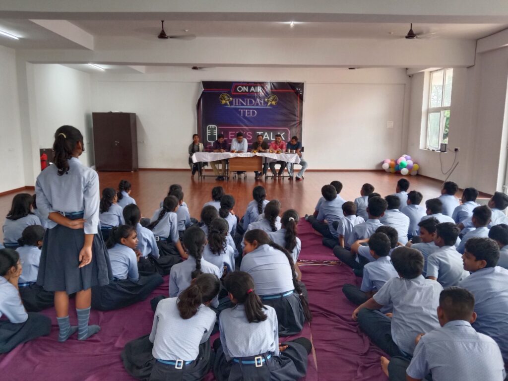 विद्यार्थी, मीडिया संवाद-शक्ति के CBSE जिंदल वर्ल्ड स्कूल में 16 जुलाई को विद्यार्थी हुए मीडिया से रूबरू,स्कूल प्रबंधन ने किया था विद्यार्थी- मीडिया संवाद का आयोजन, स्कूल के बच्चों ने जानी मीडिया की महत्ता, शक्ति जिले का सर्वश्रेष्ठ सीबीएसई स्कूल है जिंदल वर्ल्ड विद्यार्थी, मीडिया संवाद-शक्ति के CBSE जिंदल वर्ल्ड स्कूल में 16 जुलाई को विद्यार्थी हुए मीडिया से रूबरू,स्कूल प्रबंधन ने किया था विद्यार्थी- मीडिया संवाद का आयोजन, स्कूल के बच्चों ने जानी मीडिया की महत्ता, शक्ति जिले का सर्वश्रेष्ठ सीबीएसई स्कूल है जिंदल वर्ल्ड kshititech