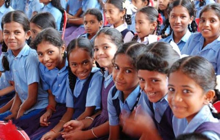 मिशन इंग्लिश स्पोकन- सरकारी स्कूलों के बच्चे भी अब बोलेंगे फर्राटेदार अंग्रेजी- स्कूल शिक्षा विभाग द्वारा शक्ति विकासखंड के पोरथा में आयोजित हुआ पांच दिवसीय इंग्लिश स्पोकन प्रशिक्षण कार्यक्रम,DEO चंद्रा एवं विकासखंड शिक्षा अधिकारी केपी राठौर रहे मौजूद, चार विकास करो में 18 से 22 जुलाई तक संपन्न हुई ट्रेनिंग मिशन इंग्लिश स्पोकन- सरकारी स्कूलों के बच्चे भी अब बोलेंगे फर्राटेदार अंग्रेजी- स्कूल शिक्षा विभाग द्वारा शक्ति विकासखंड के पोरथा में आयोजित हुआ पांच दिवसीय इंग्लिश स्पोकन प्रशिक्षण कार्यक्रम,DEO चंद्रा एवं विकासखंड शिक्षा अधिकारी केपी राठौर रहे मौजूद, चार विकास करो में 18 से 22 जुलाई तक संपन्न हुई ट्रेनिंग kshititech