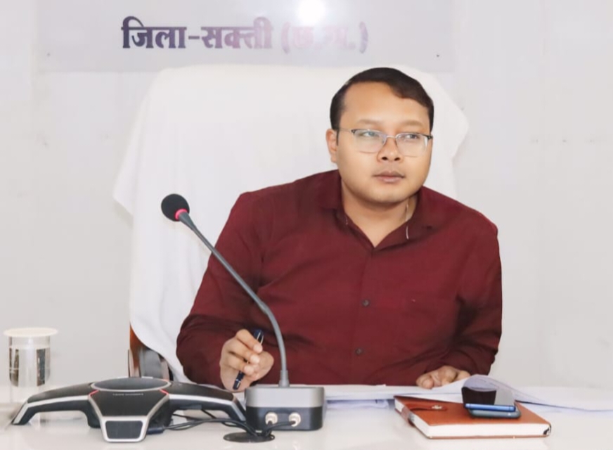 कलेक्टर टोपनो के जन दर्शन से मिल रहा नागरिकों को लाभ, 5 अगस्त को समय सीमा की बैठक एवं जन दर्शन का कार्यक्रम हुआ संपन्न, 6 अगस्त को शक्ति जिले से अयोध्या धाम की यात्रा पर रवाना होंगे राम भक्त, कलेक्टर टोपनो ने कहा- जिले में शासन की योजनाओं का पहुंचे समुचित लाभ, अधिकारियों को दिए दिशा निर्देश, शक्ति जिले में प्रत्येक सोमवार को होगी TL एवं जन दर्शन कलेक्टर टोपनो के जन दर्शन से मिल रहा नागरिकों को लाभ, 5 अगस्त को समय सीमा की बैठक एवं जन दर्शन का कार्यक्रम हुआ संपन्न, 6 अगस्त को शक्ति जिले से अयोध्या धाम की यात्रा पर रवाना होंगे राम भक्त, कलेक्टर टोपनो ने कहा- जिले में शासन की योजनाओं का पहुंचे समुचित लाभ, अधिकारियों को दिए दिशा निर्देश, शक्ति जिले में प्रत्येक सोमवार को होगी TL एवं जन दर्शन kshititech